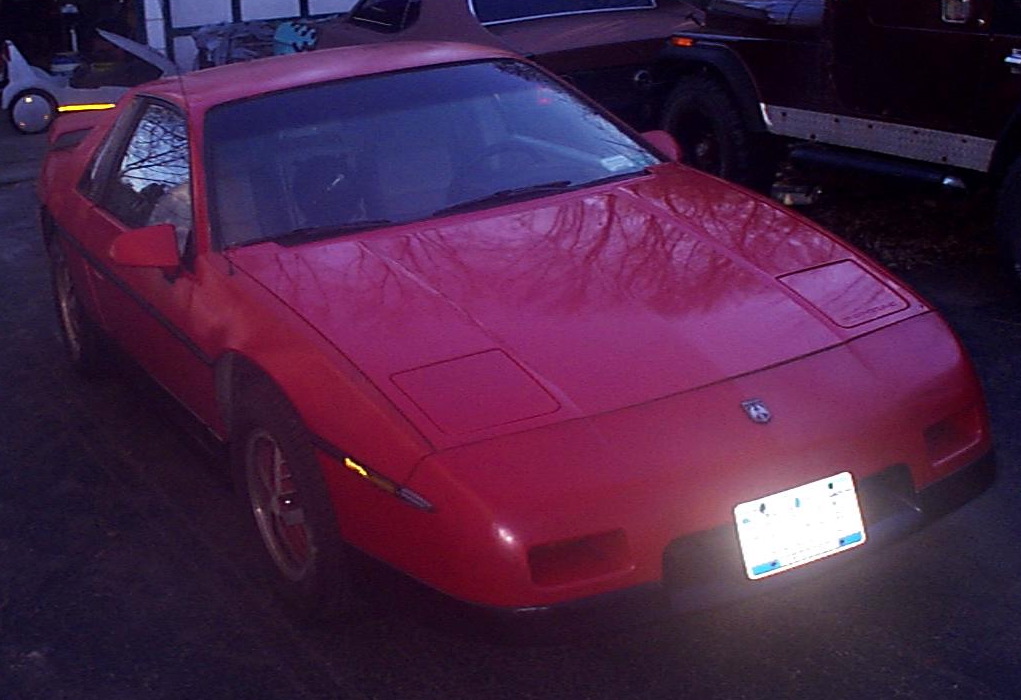 red-fiero.jpg